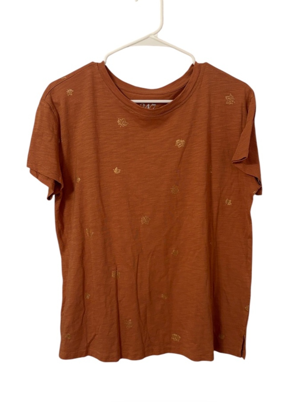 Maurices Comfort Metallic All Over Fall Leaf Print Tee